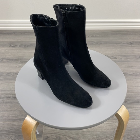New Robert Clergerie Suede Heeled Boots - Size 6 - Picture 5 of 8